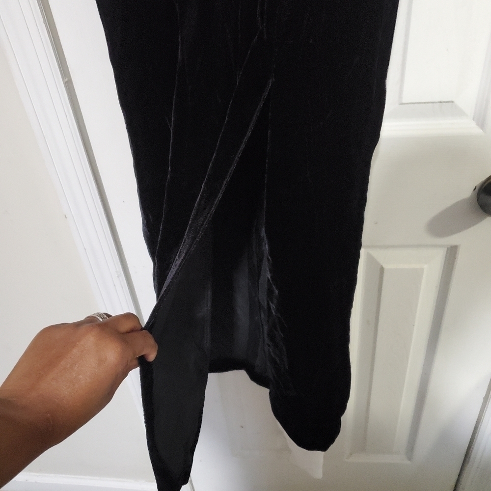 NWT Vintage Dillard's Black Velvet & White Lace Halter Maxi Evening Gown size 9 - Picture 3 of 6